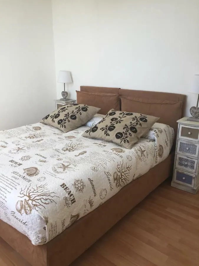 B&Bilfortesulmare Ventimiglia Bed & Breakfast
